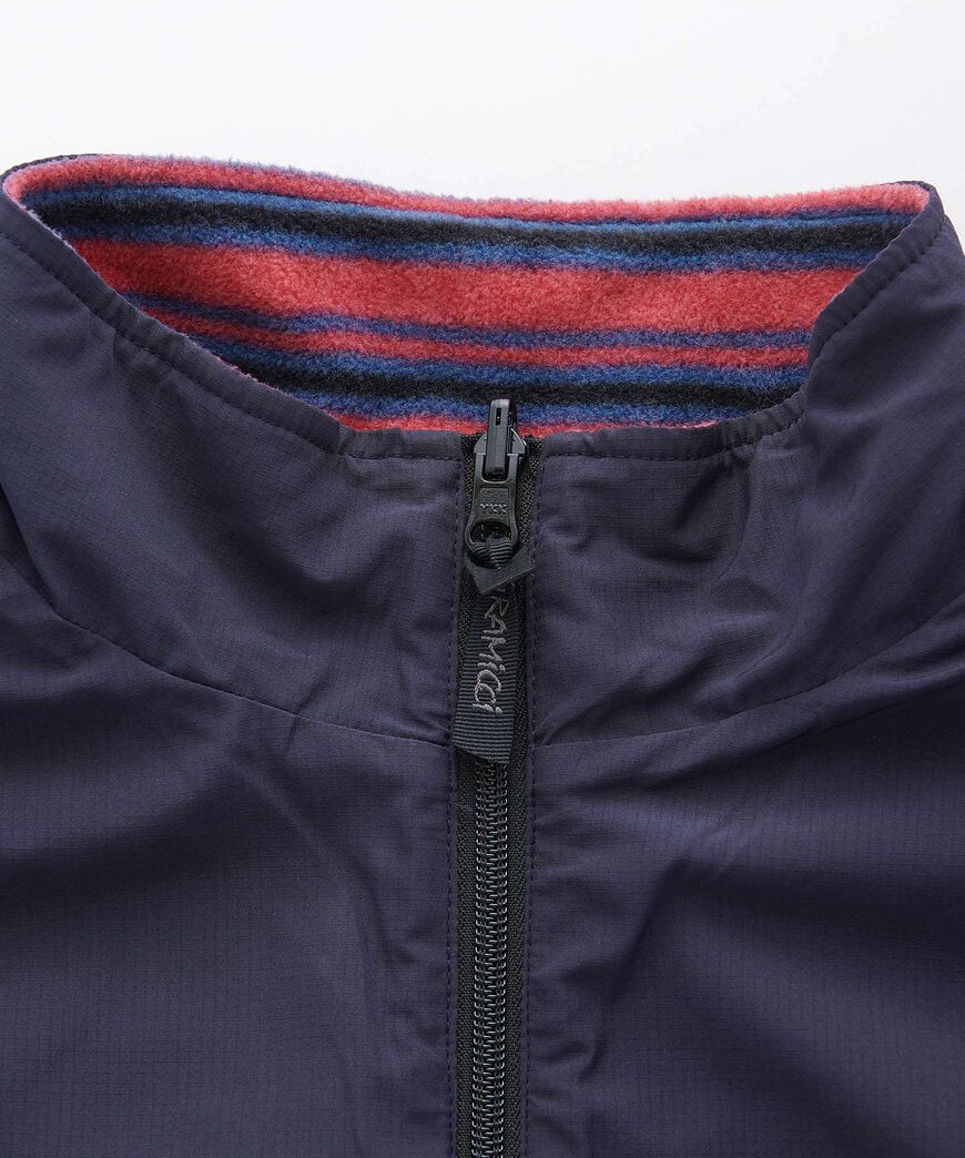 THERMAL FLEECE REVERSIBLE VEST,BERRY STRIPE, large image number 12