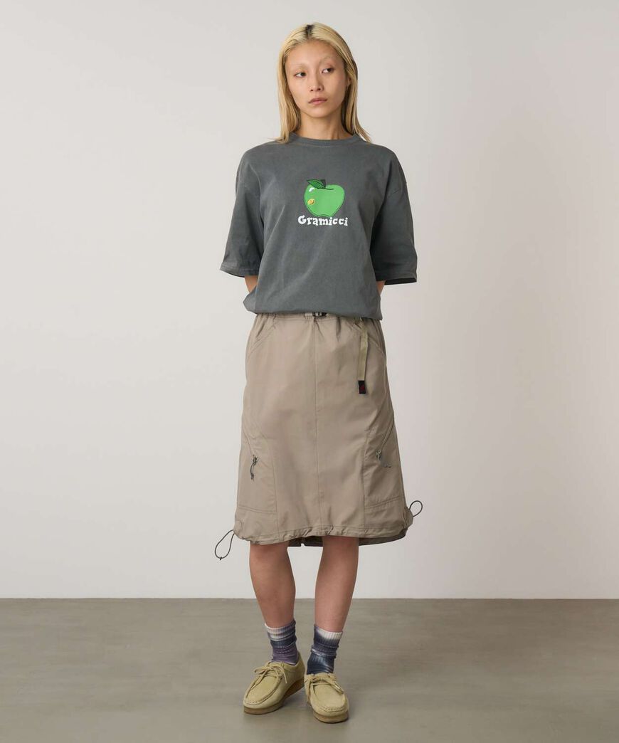 APPLE TEE,CHARCOAL PIGMENT, large image number 1