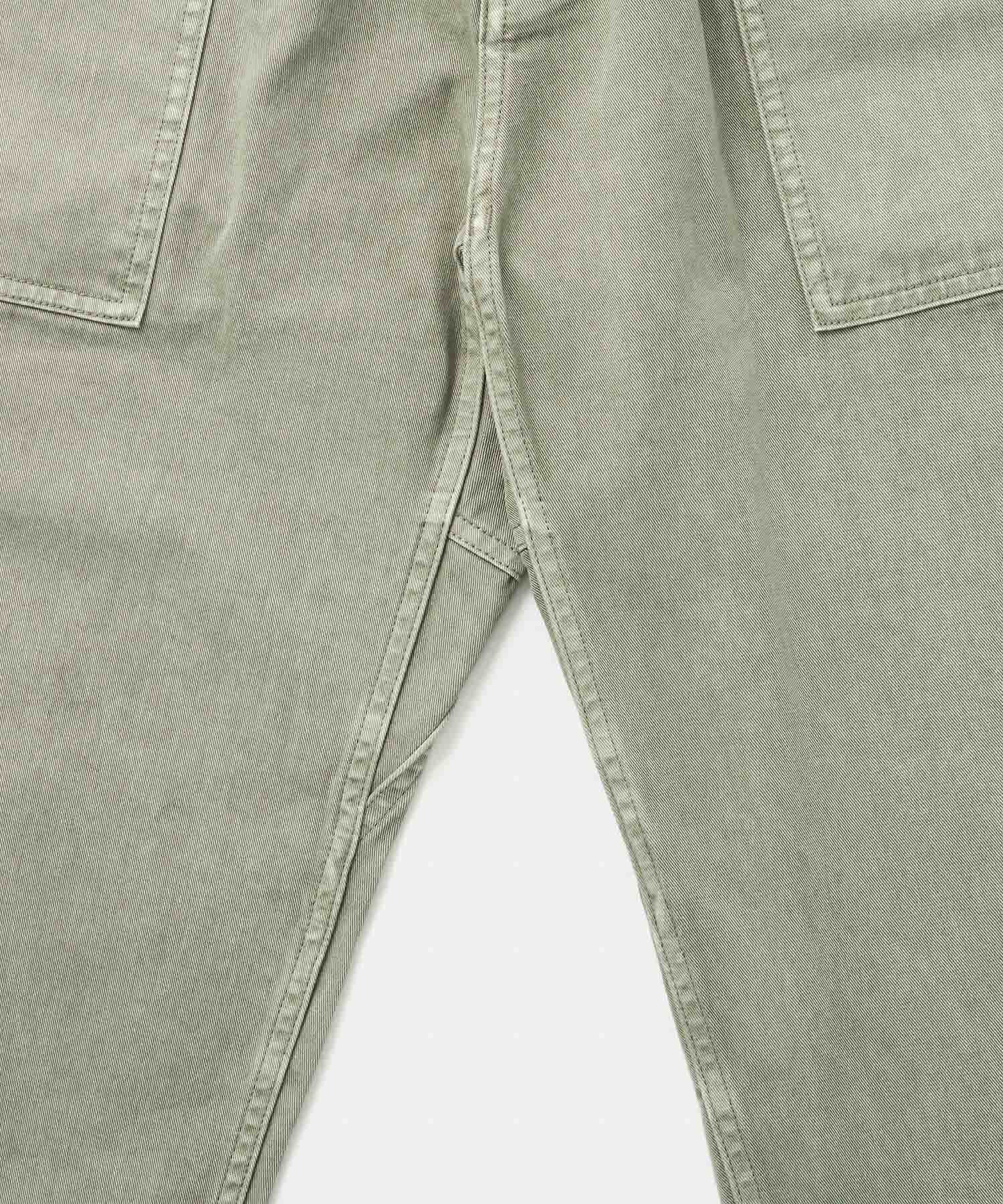LOOSE TAPERED RIDGE PANT | GRAMICCI Official Global Online Store