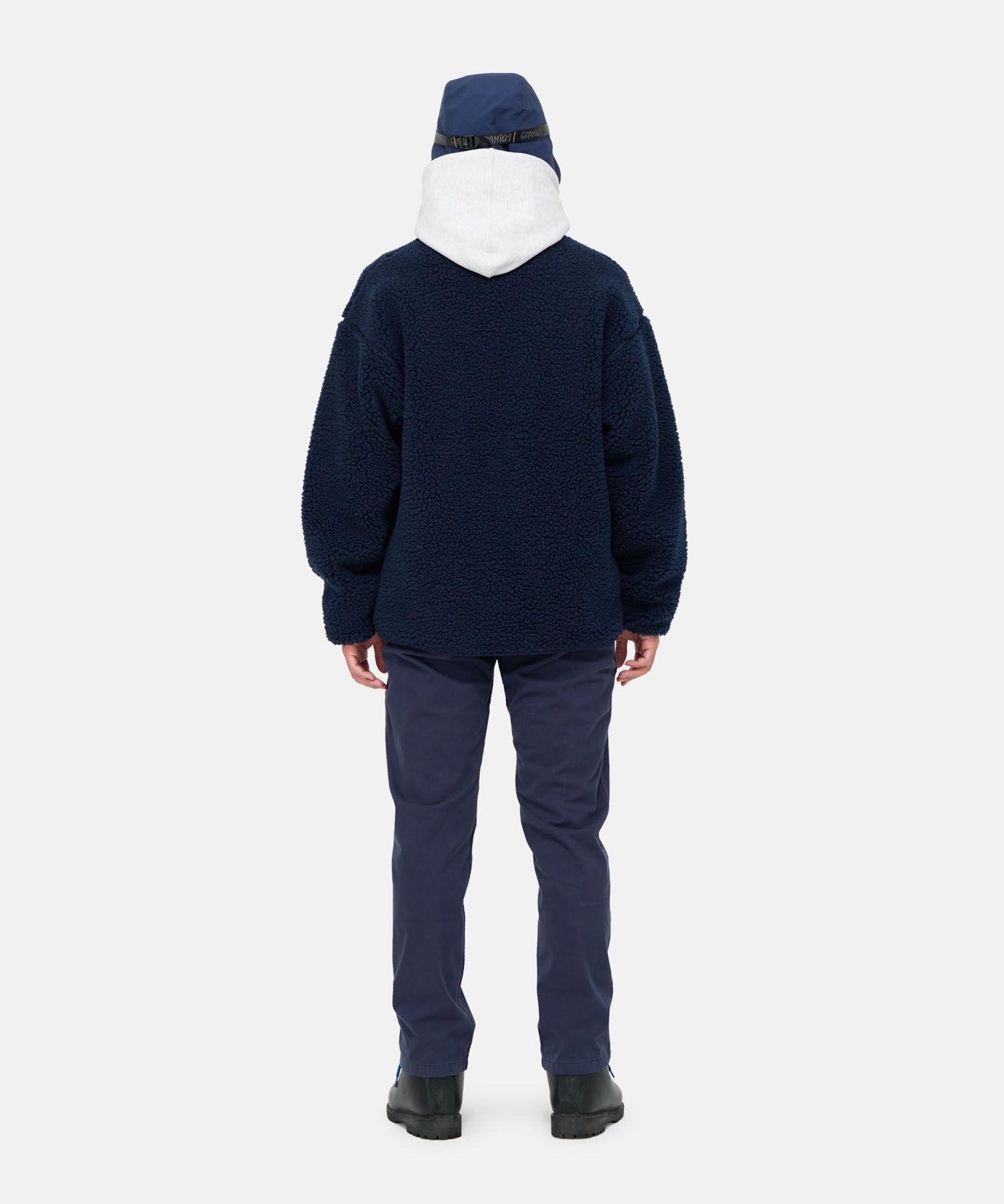 SHERPA JACKET | GRAMICCI Official Global Online Store