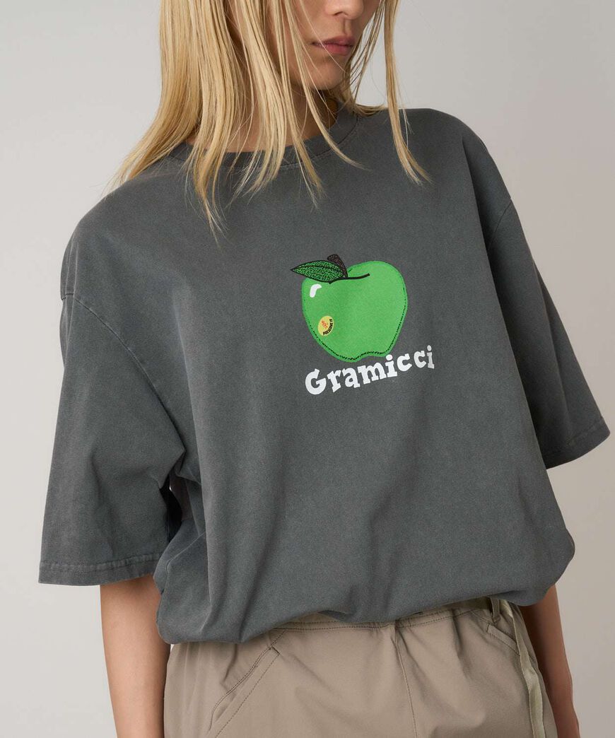 APPLE TEE,CHARCOAL PIGMENT, large image number 2