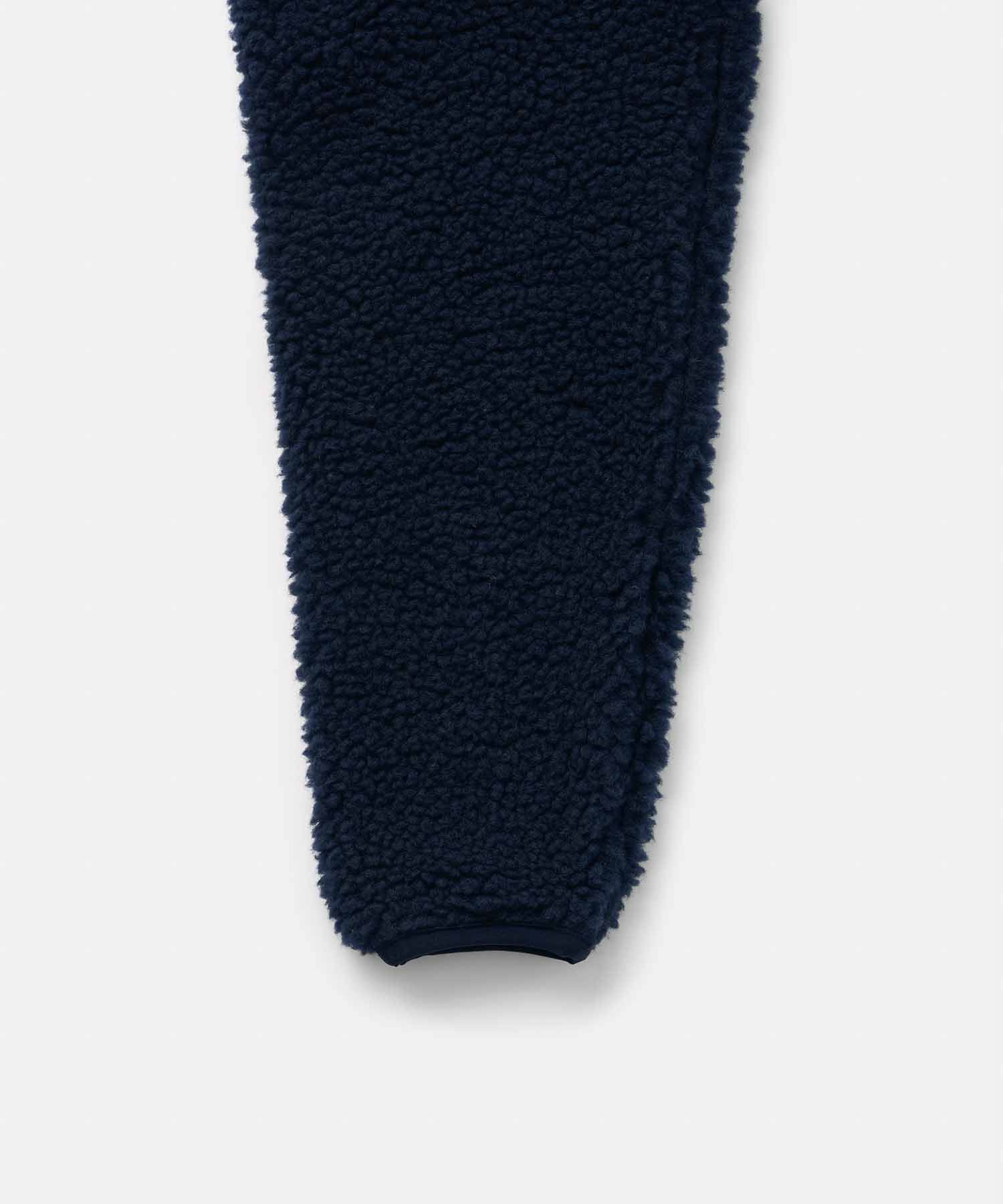 SHERPA JACKET | GRAMICCI Official Global Online Store