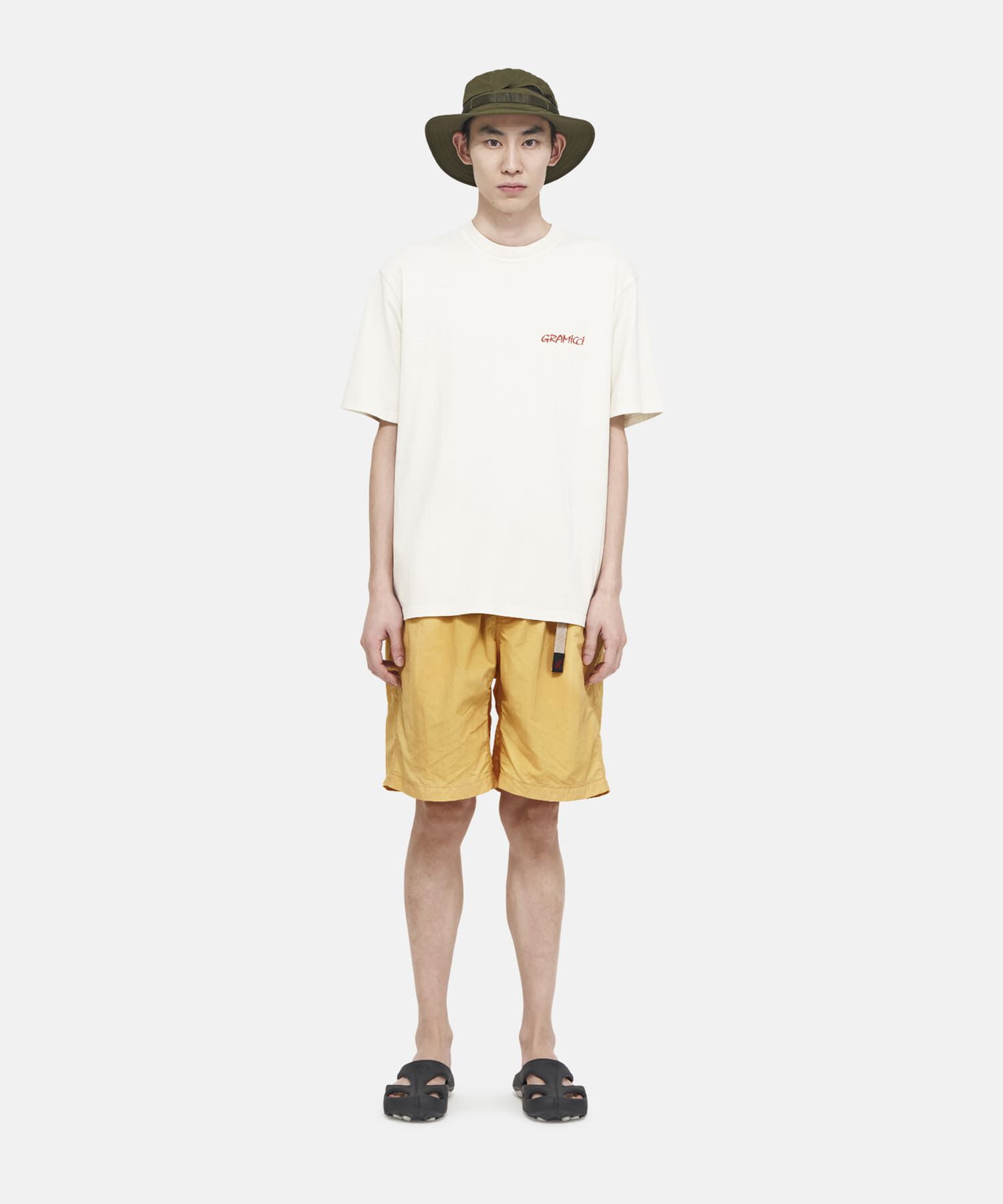 NYLON LOOSE SHORT | GRAMICCI Official Global Online Store